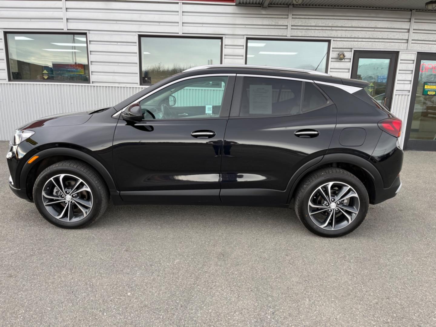 2021 BLACK /cream cloth BUICK ENCORE GX SELECT (KL4MMESL6MB) with an 1.3L engine, Automatic transmission, located at 1960 Industrial Drive, Wasilla, 99654, (907) 274-2277, 61.573475, -149.400146 - Photo#1